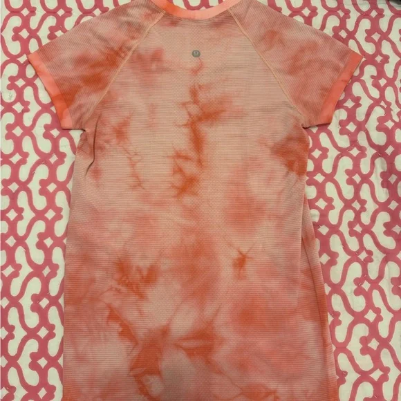 lululemon athletica Kids Coral Tie-Dye Tee - Picture 2 of 2